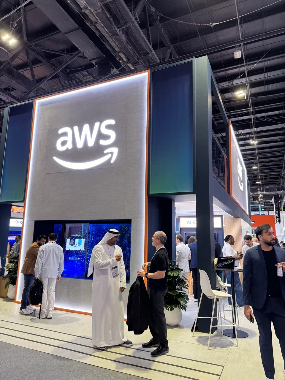 GITEX Global 2025: Dell, Huawei, Cisco, Kaspersky и что еще мы увидели на стендах участников - 22